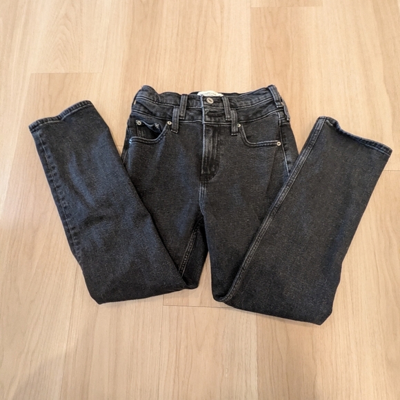 Abercrombie & Fitch Denim - Abercrombie & Fitch Black Double Waist Band Ankle Straight Ultra High Ri…